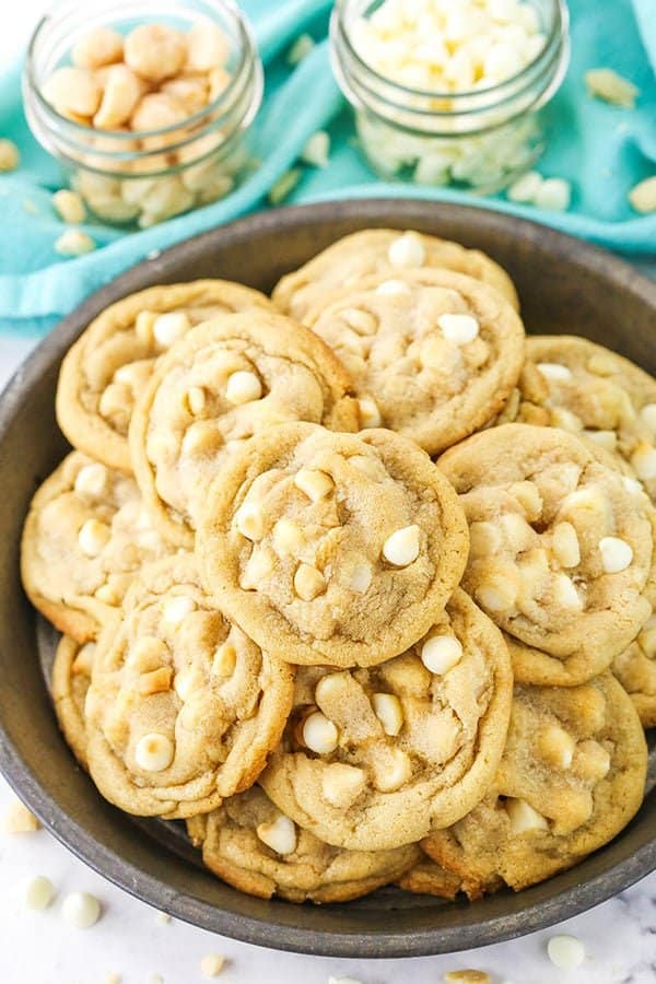 White chocolate macadamia cookies